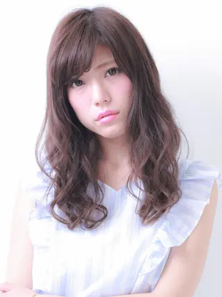 パーマ 中林 由佳のヘアスタイル