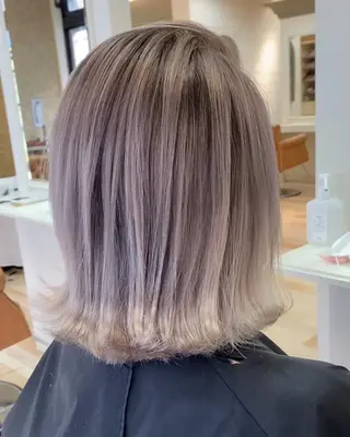 ショート カラー yosuke 梅田/バレイヤージュのヘアスタイル