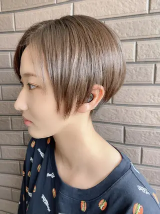 ショート glosstokyo所属・縮毛矯正技師須藤玲人 髪質改善師ゴトウのヘアスタイル
