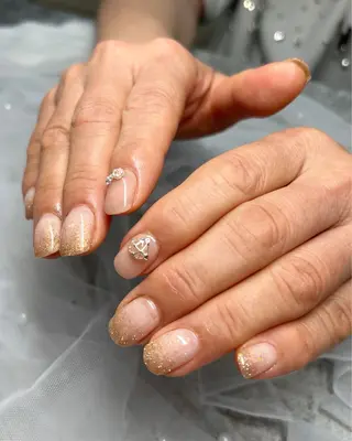 ネイル ten nail salon　かえでのネイルデザイン