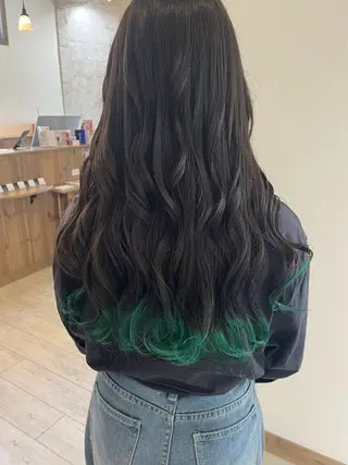 ロング カラー Agu hair time所属・time_ メラニーのヘアスタイル