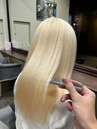 ミディアム 透明感🌱ハイトーン ✨艶髪🫧川﨑　翼のヘアスタイル