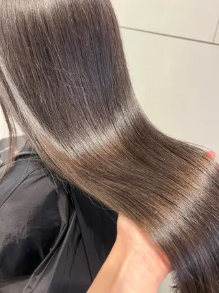 ロング カラー 🫧艶髪/透明感色 🫧河原町💛MOEのヘアスタイル