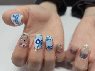 ネイル 表参道colore所属・表参道colore店 REICAのネイルデザイン