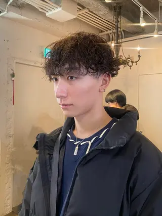 ショート パーマ メンズ レイヤーボブ/ 艶カラー/サナ🌼のヘアスタイル