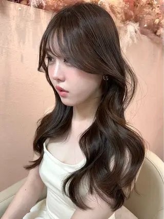 ロング カラー 韓国ヘア🦢🖤 Sayumiのヘアスタイル