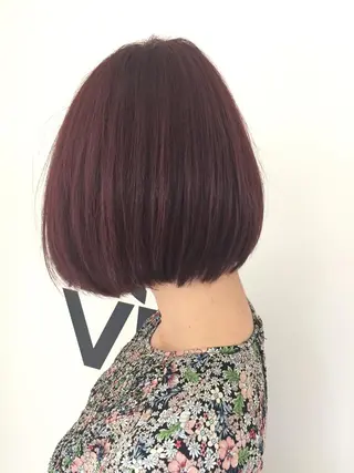 ショート カラー ✂️小顔カット✂️ 山本有紀のヘアスタイル