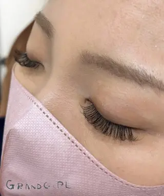 マツエク・マツパ GRANDGIRL所属・ヨシダ セリナのマツエク・マツパデザイン