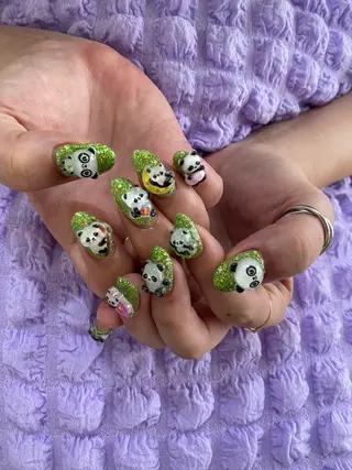 ネイル VIBLISS所属・VIBLISS福岡 tomokoのネイルデザイン