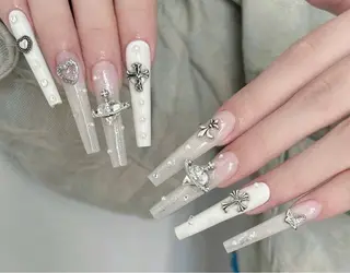 ネイル D-BEAUTY Nailsalonのネイルデザイン