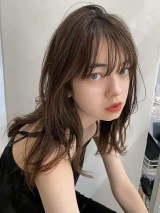 セミロング カラー 顔周りレイヤー 🎀マリノのヘアスタイル