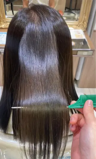 セミロング パーマ 古川 琴美のヘアスタイル