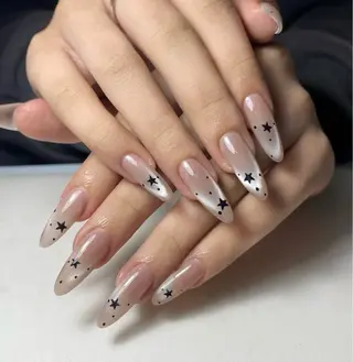 ネイル 🎀PG🩵 ネイルサロンのネイルデザイン