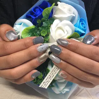 ネイル 奥園 良恵のネイルデザイン