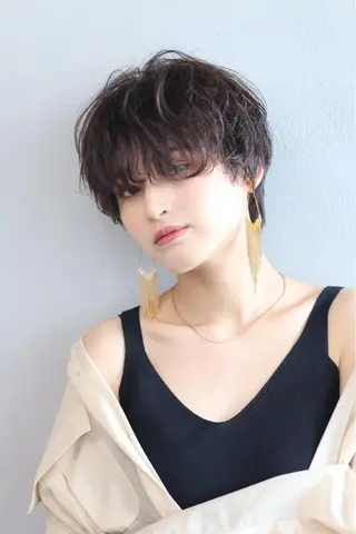 ショート 柏 ウルフ/レイヤー 田中佐和🐺のヘアスタイル