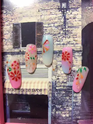 セミロング ネイル Moonstone Salon所属・Moonstone Salonのネイルデザイン