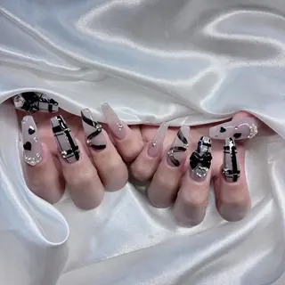 ネイル Squeen Nailのネイルデザイン