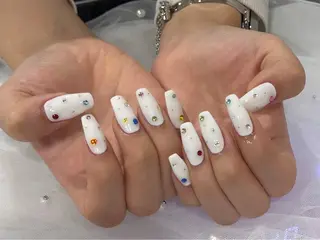 ネイル amiLe 🎀yuunaのネイルデザイン