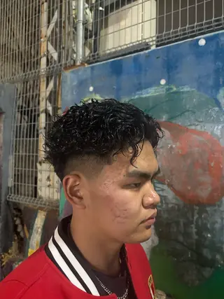 ミディアム 滝本 承太朗のヘアスタイル