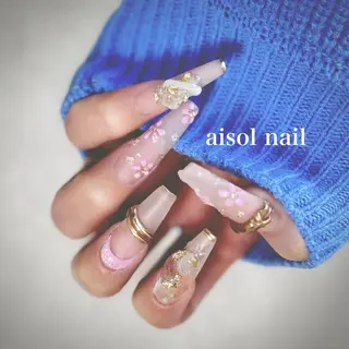 ネイル Aisol nail salonのネイルデザイン