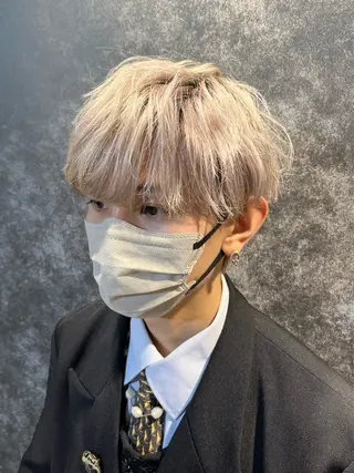 ショート カラー パーマ メンズ 【センターパート/ マッシュ】ryokaのヘアスタイル