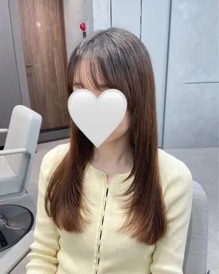 ロング 澤 佑華 🎀 透明感カラーのヘアスタイル