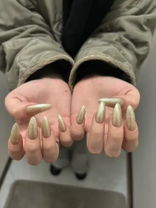 ネイル 鶴田 ひとみエンジェルのネイルデザイン