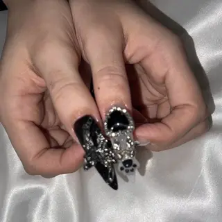 ネイル MODA MANAMIᵕ̈のネイルデザイン