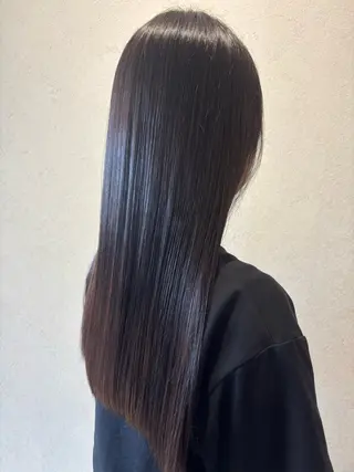 セミロング 室塚 志穏のヘアスタイル