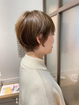 ショート J.M HEAD所属・稲荷 友美のヘアスタイル