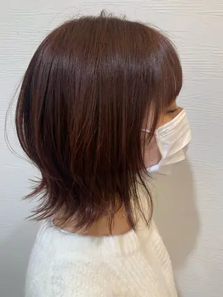 ミディアム カラー 都築 優菜のヘアスタイル