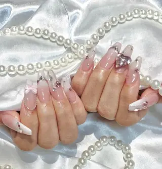 ネイル WISTERIA rirunaのネイルデザイン