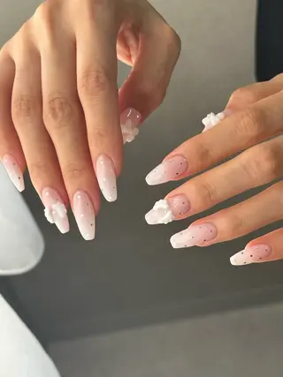 ネイル クレセントアイ MIUのネイルデザイン