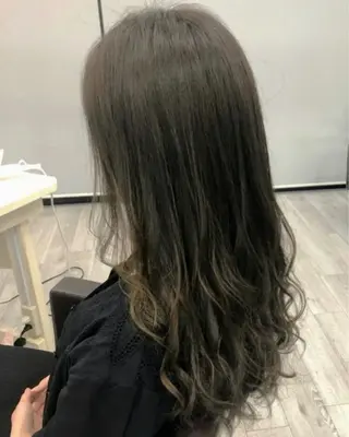 ロング 美容室reborn大江店所属・仲田 ことねのヘアスタイル