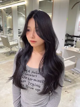 ロング レイヤーカット 新川栄一朗のヘアスタイル