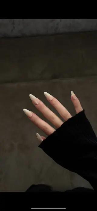 ネイル ROUGE NAIL所属・ROUGE ルージュ NAILSALONのネイルデザイン