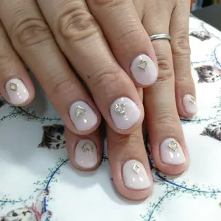 ネイル 柴崎 美幸のネイルデザイン