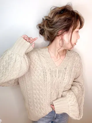 セミロング カラー ヘアアレンジ 伊藤 裕貴のヘアスタイル