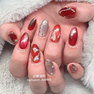 ネイル R inのネイルデザイン