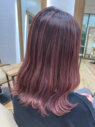 ミディアム おおつき ありかのヘアスタイル