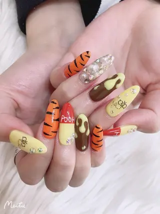 ネイル CC  NailSalon川崎店所属・C ✨Mのネイルデザイン
