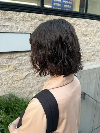 ショート パーマ ✨透明感カラー✨ 🦖佐々木未来🦕のヘアスタイル
