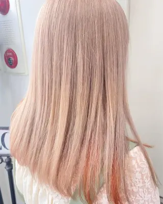 ロング little salt 渋谷店所属・akina＊ブリーチ ♡トレンドヘアのヘアスタイル