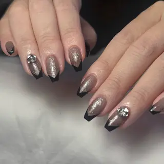 ネイル nail salon LIFE2nd所属・be' Yuhiのネイルデザイン