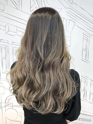 ロング カラー レイヤー⭐️カラー ⭐️平川雅史のヘアスタイル