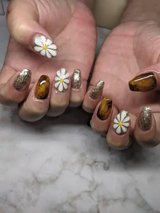 ネイル Beaute Pure_Mのネイルデザイン