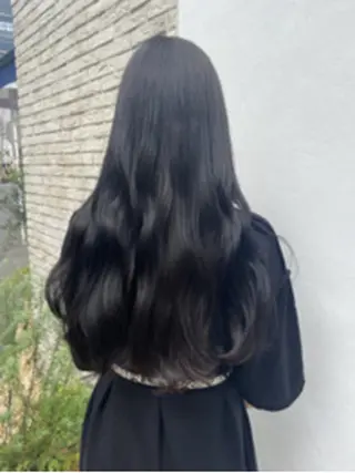 ロング 艶ブラウン/赤み消し /盛れる顔周りのヘアスタイル