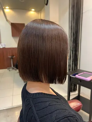 ミディアム 松山 優里のヘアスタイル