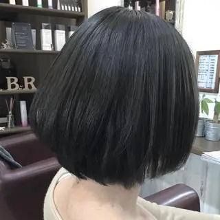 ショート カラー パーマ embrace エンブレイスのヘアスタイル