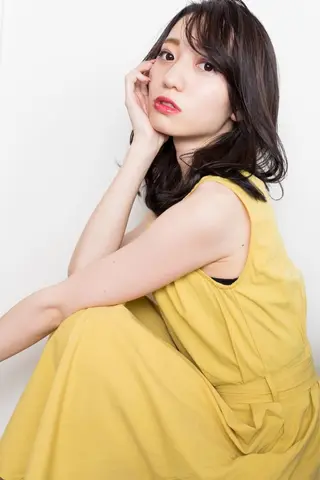 ミディアム レイヤーカット・ 縮毛矯正 星野のヘアスタイル